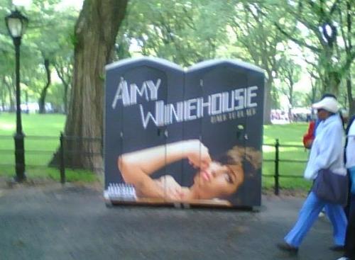 Amy Winehouse outhouse. Photo by Gabe Liedman